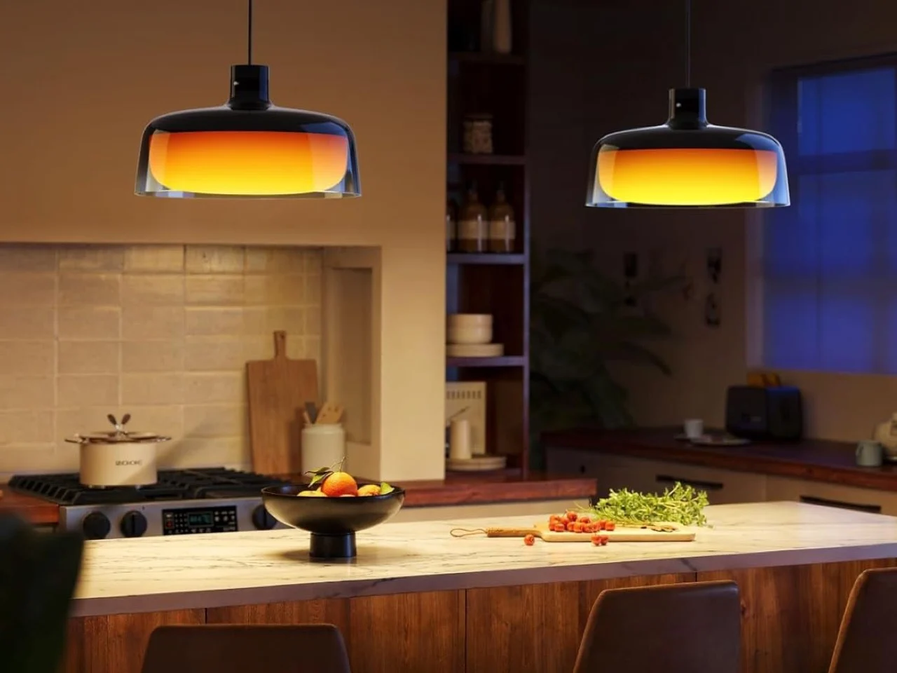 告别单一氛围光:Govee新款吊灯如何用“三层光效”重新定义家居照明