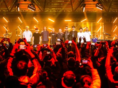 许巍：无尽光芒