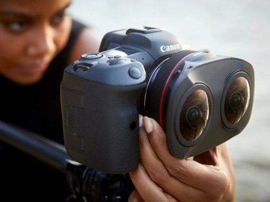 佳能 INSANE 新相机镜头配备两个并排的鱼眼镜头,可用于录制 8K AR 和 VR 镜头