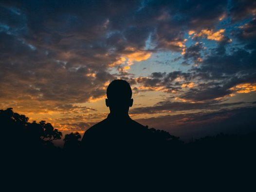 纵然痛苦,慢慢放下。