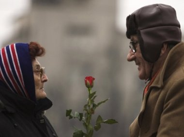 乍见之欢，久处不厌