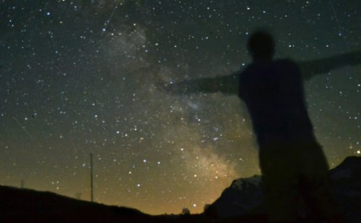 人生似海,任谁也不是你的彼岸