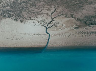 人间共鸣-山水有相逢